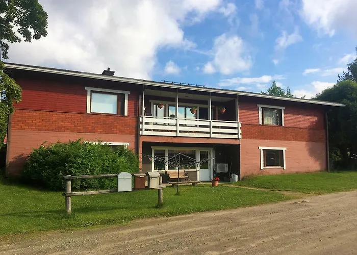 Surkeenjaervi Countryside Bed and Breakfast Moksinkylä